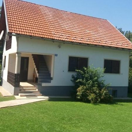 Apartament Apartman Filip Smoljanac Zewnętrze zdjęcie
