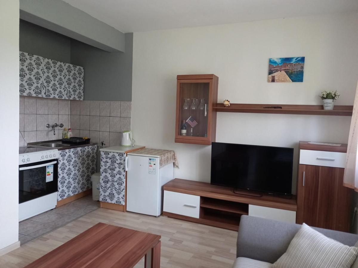 Apartament Apartman Filip Smoljanac Zewnętrze zdjęcie