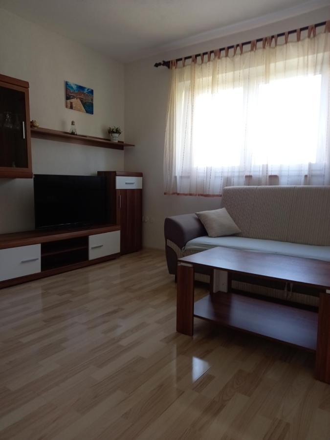 Apartament Apartman Filip Smoljanac Zewnętrze zdjęcie